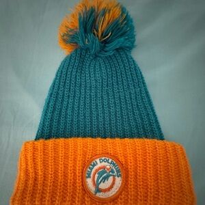 Vintage Dolphins Knit Cap